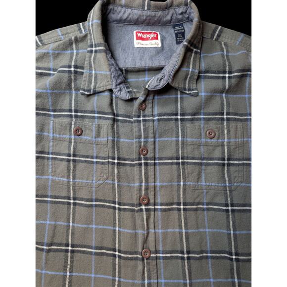 WRANGLER PREMIUM QUALITY Mens Chore Barn Shirt Size 3XL Plaid Front Pockets - Picture 1 of 6
